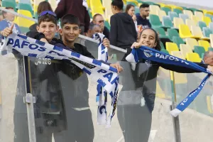 Ο κόσμος στην "Αρένα" (φωτορεπορτάζ)