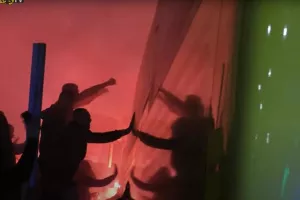 Η κόκκινη του Ρότα, τα γκολ της νίκης, το «ΑΕΚ ολέ» στον πάγκο και η αποθέωση στα διόδια