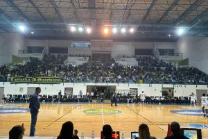 "Χαϊδεύει" τον τίτλο η Πετρολίνα AΕΚ! (φώτος)
