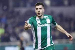 Μοναδικός που δεν έχασε ούτε παιχνίδι στη Superleague!