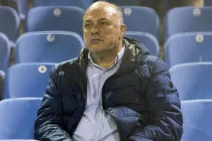 Μπέος: «Πρέπει να με αγαπάνε οι που#@νες, δεν εξηγείται διαφορετικά, να γυρίζουν πάλι σε μένα και στο Πανθεσσαλικό»