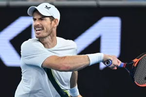 Αποσύρθηκε από το Roland Garros ο Μάρεϊ