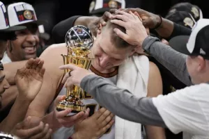 MVP των τελικών στη Δύση ο Νίκολα Γιόκιτς