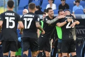 Ξανά δεύτερη η Λάτσιο με νίκη στα... χασομέρια επί της Κρεμονέζε