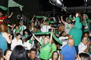 "Όλος ο κόσμος να γιορτάσει μαζί μας"