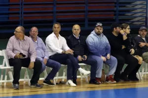 Κυπελλούχος η Πετρολίνα ΑΕΚ!