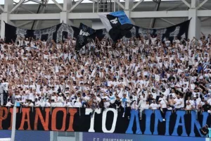 (Φωτορεπορτάζ) Ο κόσμος στο Απόλλων - ΑΠΟΕΛ