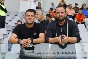 (Φωτορεπορτάζ) Ο κόσμος στο Απόλλων - ΑΠΟΕΛ