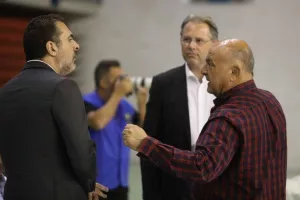 Κυπελλούχος η Πετρολίνα ΑΕΚ!