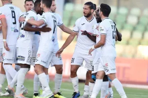 Καρμιώτισσα - Δόξα: Ο Ελ Αλουχί της χάρισε το τρίποντο από την "άσπρη" βούλα