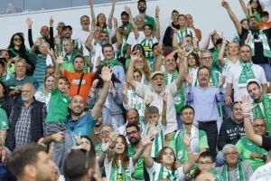 (Φωτορεπορτάζ) Ο κόσμος στο Άρης - Ομόνοια