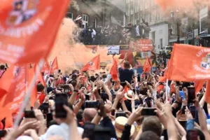 Έντουαρντς: «Ο αρχηγός μας είναι καλά όμως παραμένει στο νοσοκομείο»