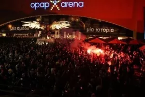 Sold-out με συνοπτικές διαδικασίες για την φιέστα-τίτλου