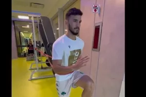 Βίντεο/"Διακοπές" με δουλειά ο Βιγιαφάνες