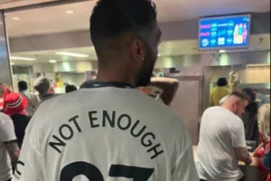 Τετραετής αποκλεισμός στον οπαδό με την εμετική φανέλα για το Χίλσμπορο