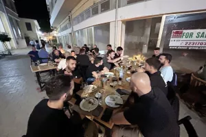 Δείπνησαν όλοι μαζί (φώτος)