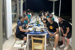 Συνάντηση... εφ' όλης της ύλης