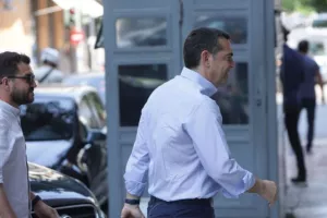 Πληροφορίες ότι παραιτήθηκε ο Τσίπρας στο Εκτελεστικό 