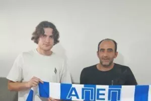 Διπλή προσθήκη