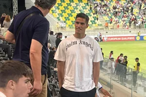 Δίπλα στην Εθνική ο Πιέρος 