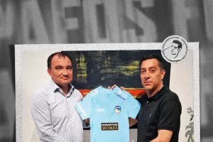 Ευχαριστίες και αναμνηστική φανέλα