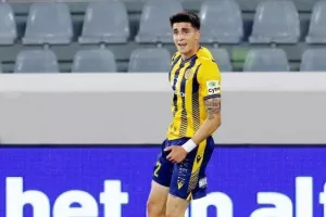 "Έδεσε" Φραντζή με συμβόλαιο 3+1 η ΑΕΛ