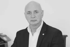Το τελευταίο "αντίο" στον Μιχάλη Κρασιά