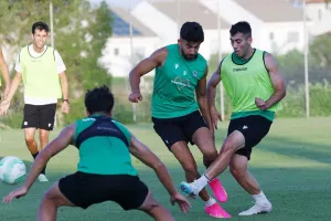Ανεβαίνουν οι εντάσεις στο Ηλίας Πούλλος (φώτος) 
