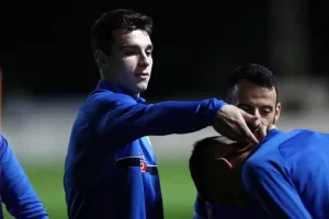 Στην Εθνική ο Δουβίκας αντί του Ιωαννίδη