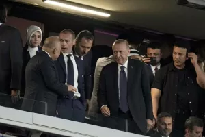 Ο Ερντογάν στον τελικό με Τσέφεριν και Θεοδωρίδη