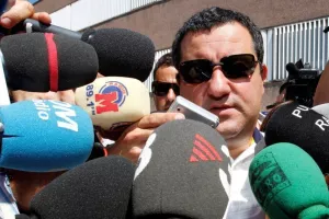Νάρσινγκ/Μίνο Ραϊόλα