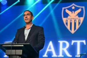 Υπουργός: "Πρώτη και μεγαλύτερη ευχή η επιστροφή της Ανόρθωσης στην έδρα της"