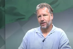 (ΒΙΝΤΕΟ)  Jesper Jansson/"Πρέπει να ακούσω τον προπονητή..."