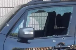 "Γάζωσαν" το αυτοκίνητο του αρχηγού μετά την απώλεια της ανόδου 