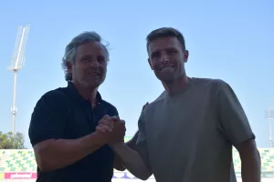 Βγήκαν τα "κλικς" και με Φακούντο (φώτος)