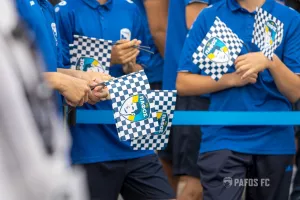 "Μεγαλώνουμε μαζί"
