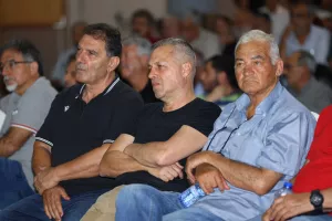 Συνέλευση Σωματείου Ομόνοιας: Καταμέτρηση και... εντολή να συνεχιστούν οι διαπραγματεύσεις (φώτος)