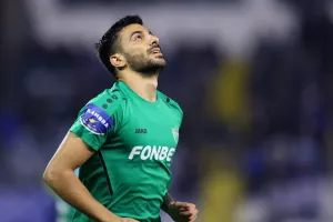 Συμφωνία με Πεχλιβάνη
