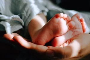Χάρη δόθηκε σε Αυστραλή που είχε κατηγορηθεί για το θάνατο των παιδιών της - Η συγκλονιστική ιστορία
