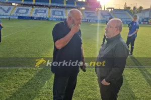Εννοείται... ο Δήμαρχος! 