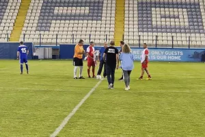 Φινάλε με φιλικό παλαιμάχων/ Ανόρθωση - Νέα Σαλαμινα... στο "Χ" (Φώτος)