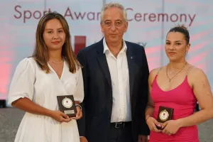Στις αθλητικές βραβεύσεις του Πανεπιστημίου Λευκωσίας ο Αντιπρόεδρος του ΚΟΑ
