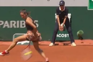 Το τρομερό tweener της Κασάτκινα και η λεπτομέρεια που κάνει την διαφορά (βίντεο)