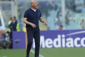 Νάπολι: Στην pole position για αντί-Σπαλέτι ο Βιντσέντζο Ιταλιάνο της Φιορεντίνα
