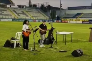 (ΒΙΝΤΕΟ kekida) Συγκίνησε άπαντες το…  ''Χώμα που περπάτησα''
