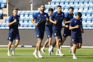 (ΦΩΤΟΣ) Η προπόνηση της Εθνικής μας στο Ullevaal Stadion