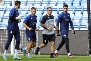 (ΦΩΤΟΣ) Η προπόνηση της Εθνικής μας στο Ullevaal Stadion