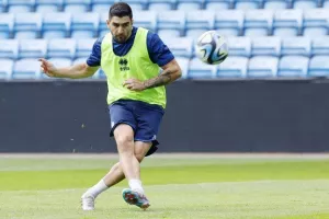 (ΦΩΤΟΣ) Η προπόνηση της Εθνικής μας στο Ullevaal Stadion