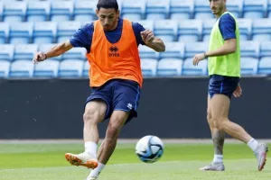 (ΦΩΤΟΣ) Η προπόνηση της Εθνικής μας στο Ullevaal Stadion