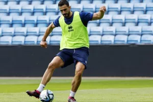 (ΦΩΤΟΣ) Η προπόνηση της Εθνικής μας στο Ullevaal Stadion
